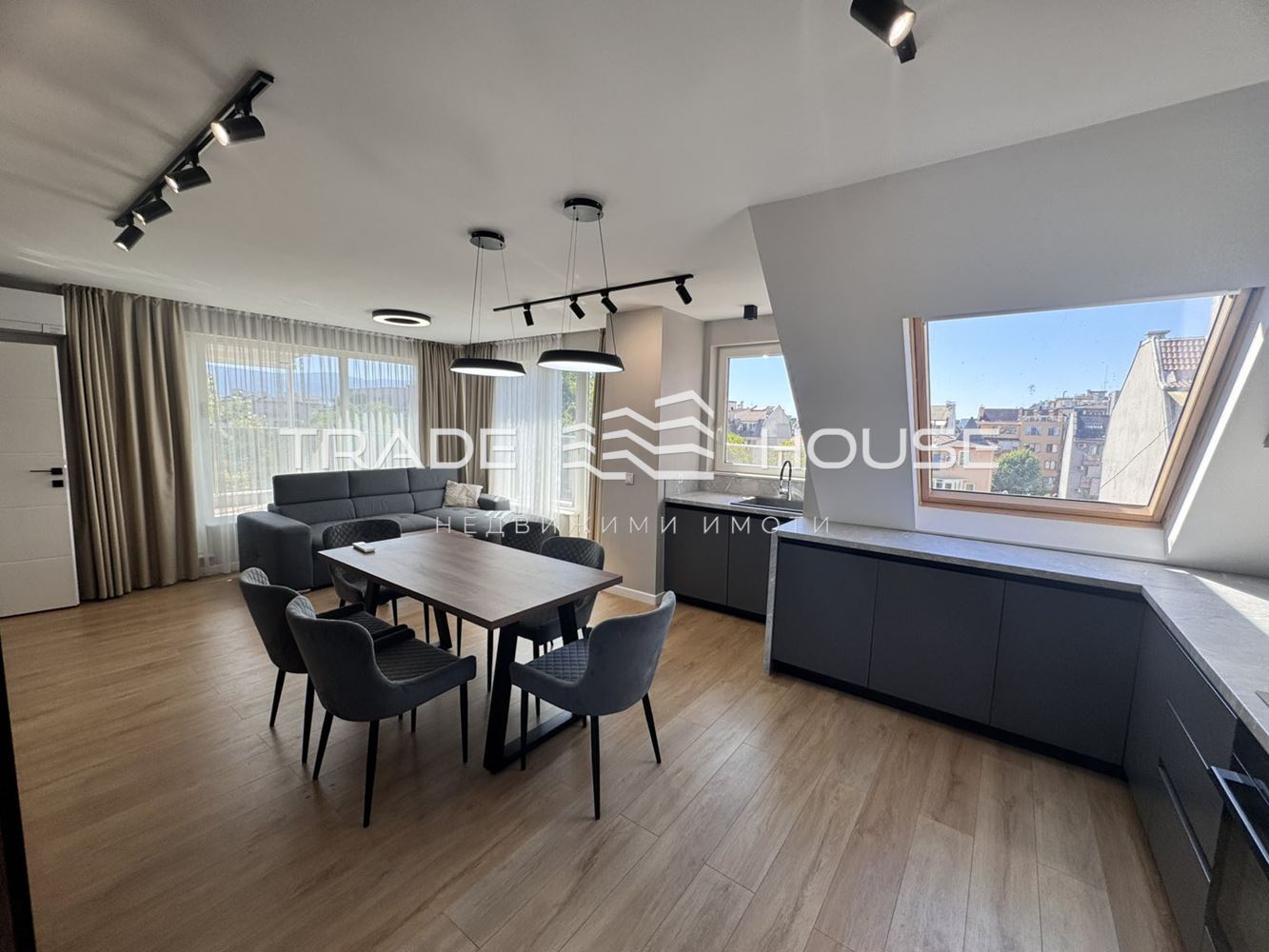 68295Trade House Plovdiv