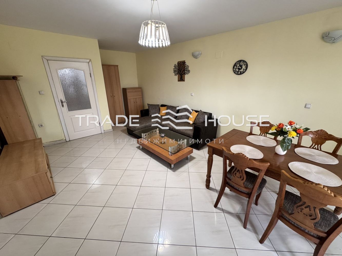 96542Trade House Plovdiv