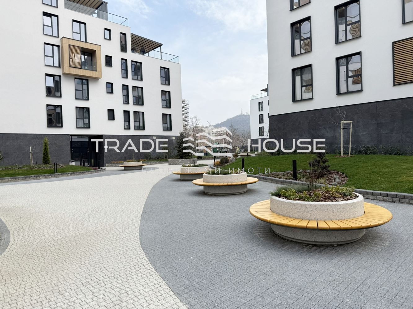 89454Trade House Plovdiv