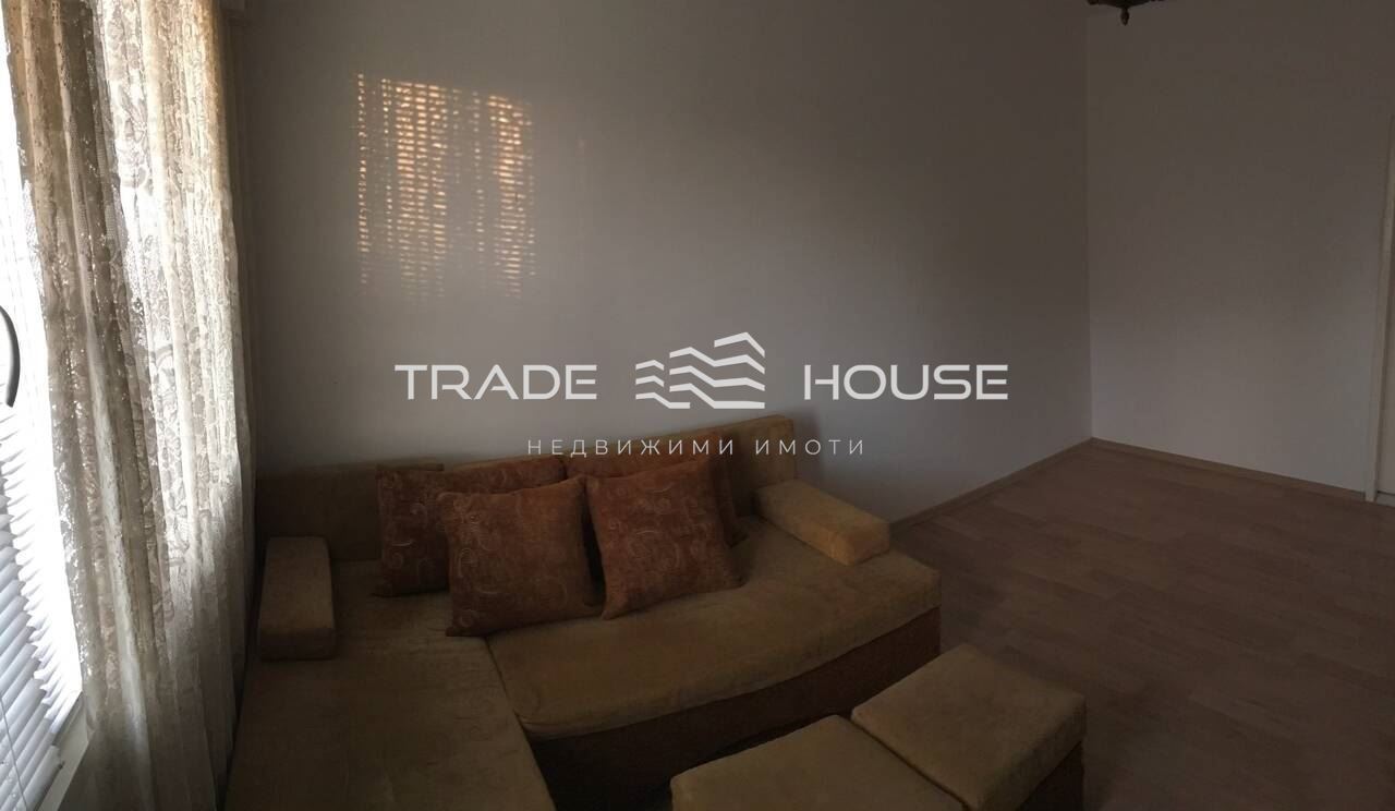 453902790